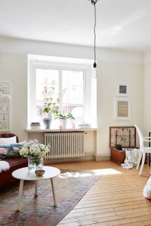 Υπνοδωμάτιο σε ένα διαμέρισμα στούντιο με ένα κρεβάτι