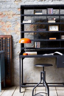 Γραφείο επίπλων