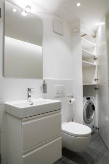 Σχεδιάστε ιδέες για ένα μικρό μπάνιο με πλυντήριο ρούχων