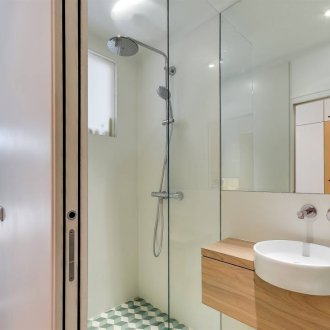 Στυλ μινιμαλισμού μικρές ιδέες σχεδιασμού μπάνιο