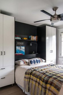 Μικρό υπνοδωμάτιο με ντουλάπα