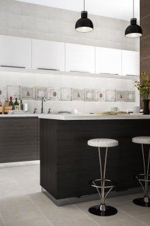 Γκρίζα πλακάκια δαπέδου σε μια μινιμαλιστική κουζίνα