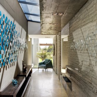 Διακοσμητικός διάδρομος με πέτρα