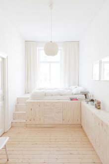 Παιδικό δωμάτιο σε στούντιο διαμέρισμα με βάθρο