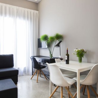 Ένα μονόχωρο διαμέρισμα σχεδιασμό απλό