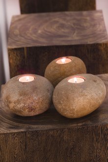 Διακοσμητικό κηροπήγιο από πέτρα