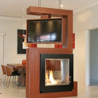 Τηλεόραση στην κουζίνα στο κουτί