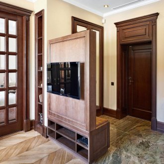 Αγγλικός σχεδιασμός της αίθουσας εισόδου