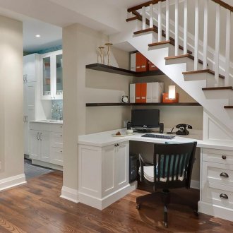 Γωνιακό γραφείο