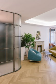 Διακοσμήστε τις γωνίες στο διαμέρισμα