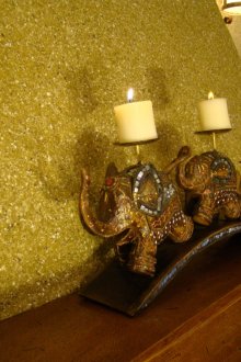 Χρυσό υγρό ταπετσαρία στο εσωτερικό του διαδρόμου