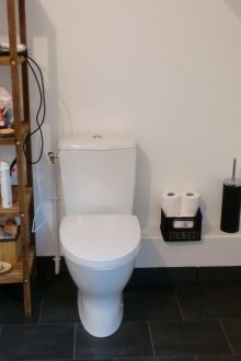 Διακοσμήστε τους σωλήνες στο κουτί