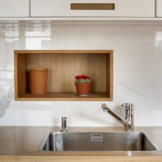 Θέση στην ποδιά κουζίνας