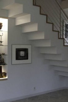 Κάτω από τις σκάλες