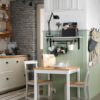 Κουπαστή κουζίνας σε ύπαιθρο