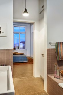 Μοντέρνο στυλ μπάνιο στο διαμέρισμα