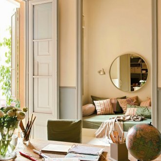 Ροδάκινο χρώμα στο εσωτερικό της Προβηγκίας