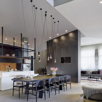 Διαχωριστικό τοίχωμα στο διαμέρισμα στούντιο