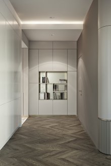 Skap i gangen innebygd grått