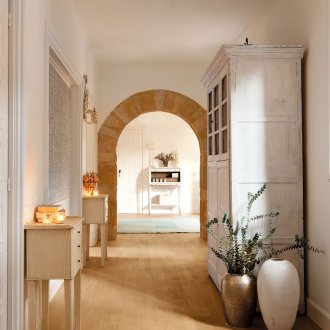 Garderobe i gangen shabby chic