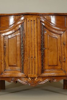 Έπιπλα από κερασιά