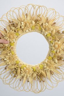 Γοητεία για στεφάνι στο σπίτι