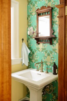 Τυρκουάζ ταπετσαρία με ανανά