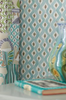 Τυρκουάζ ταπετσαρία στο εσωτερικό