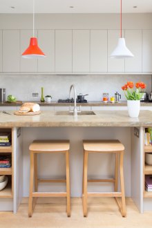 Φωτισμός σύγχρονης μονάδας κουζίνας