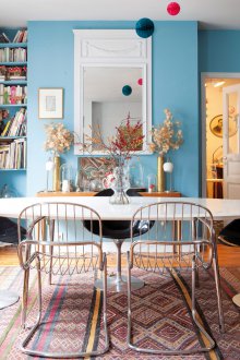 Μπλε σαλόνι σε μοντέρνο στιλ