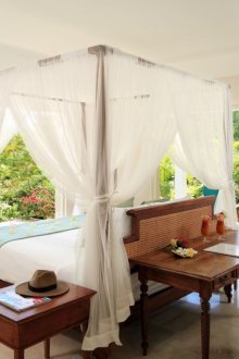 Κρεβάτι πάνω από το κρεβάτι στο σπίτι