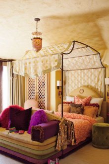 Oriental στυλ θόλος πάνω από το κρεβάτι