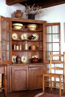 Μπουφέ ντουλαπιών