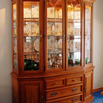 Κλασσικό ντουλάπι