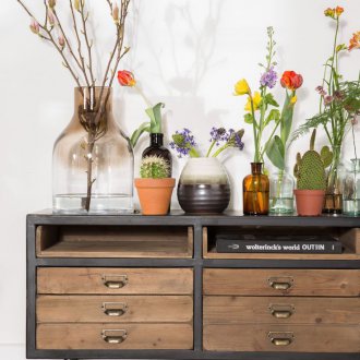 Βιομηχανικό στιλ σαλονιού σαλονιού