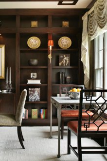 Ράφια στο σαλόνι στο σαλόνι