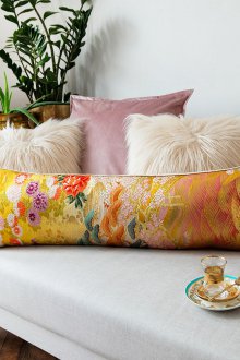 Μαξιλάρι μαξιλαριού με κεντήματα