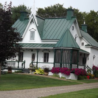 Γοτθική στέγη με σοφίτα