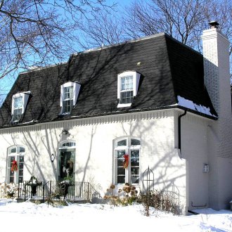 Μικρή οροφή στέγη