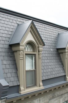 Βικτωριανή σοφίτα στέγη