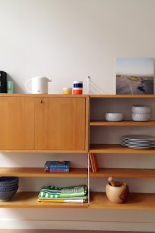 Ράφι στο καθιστικό