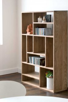 Τραπέζια ράφια καθιστικού