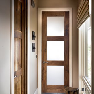 Εσωτερική πόρτα με γυάλινη βελανιδιά