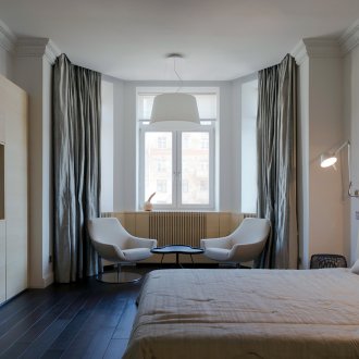 Bay παράθυρο στο υπνοδωμάτιο