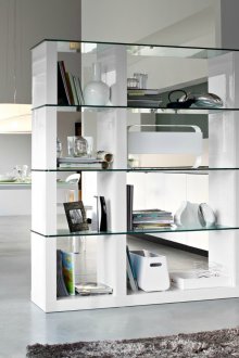 Λευκά ράφια με ράφια από γυαλί