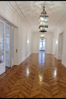 „Art Deco“ koridoriaus sienų plokštės