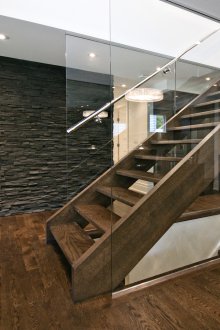 Πάνελ τοίχου για πέτρινο διάδρομο