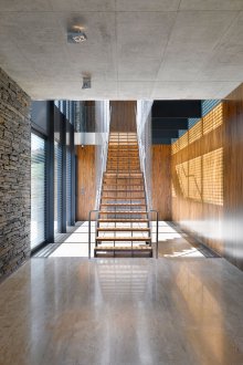 Πάνελ τοίχου για διάδρομο zebrano