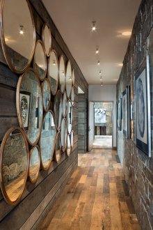 Πάνελ τοίχου για τον καθρέφτη του διαδρόμου