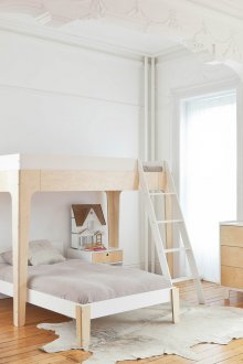 Λακωνικό κρεβατάκι μωρού σχεδιασμού